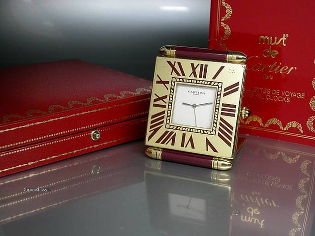Cartier Weckeruhr "Carre Obus-Alarm Clock" roter Lack-vergoldete App watches