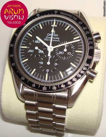 Omega Apollo XI watches