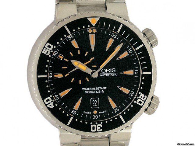 Oris Divers Second Date 47mm watches
