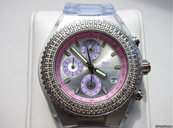 Technomarine Cruise 4 (avec diamants) watches