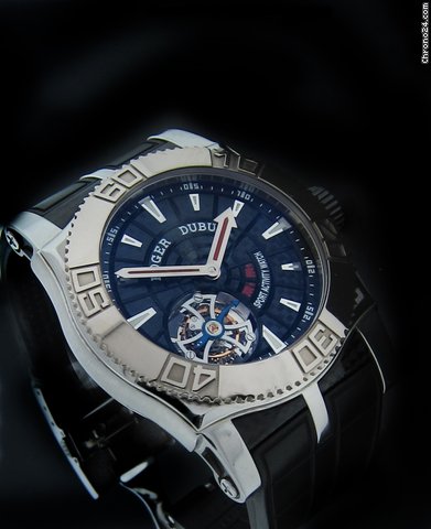 Roger Dubuis Easy Diver Tourbillon Steel and White Gold SE48029 watches