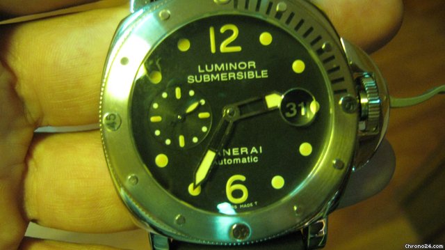 Panerai SUBMERSIBLE watches