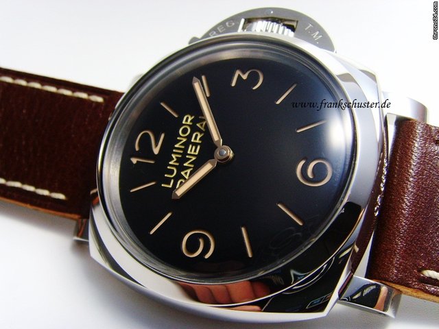 Panerai Luminor Marina Historic 3 Days Power Reserve 1950 PAM 372 watches