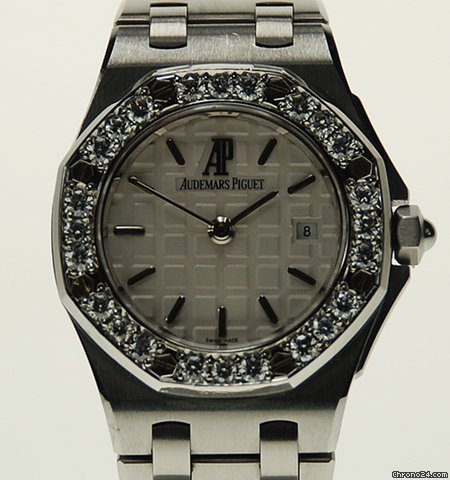 Audemars Piguet ROYAL OAK OFFSHORE S/S, QUARTZ, LADIES - watches