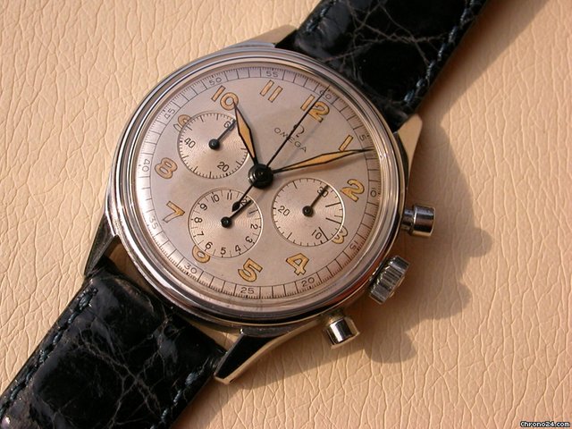 Omega Chronograph Ref. 2451/1 "beautiful" watches