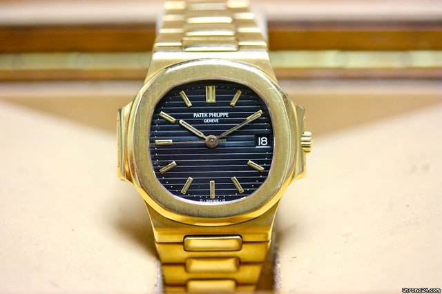 Patek Philippe Nautilus 18K watches