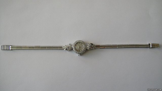 Girard Perregaux Lady Brillant Baguette Brique watches
