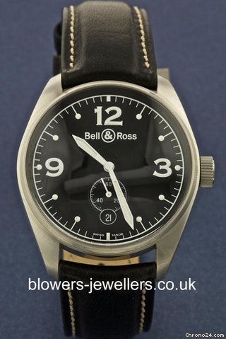 Bell & Ross Vintage BR123 watches