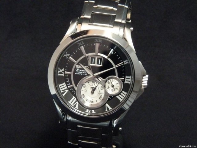 Seiko Kinetic Premier Perpetual Calendar SNP021P1 watches