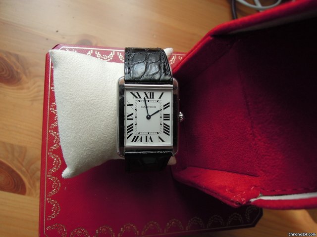 Cartier Tank Solo large Mod. watches