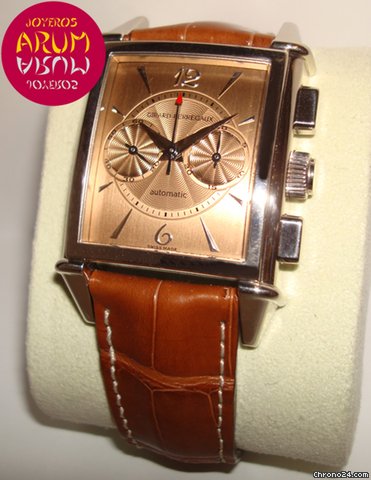 Girard Perregaux Vintage 1945 watches