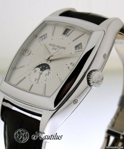 Patek Philippe Gondolo 5135 watches