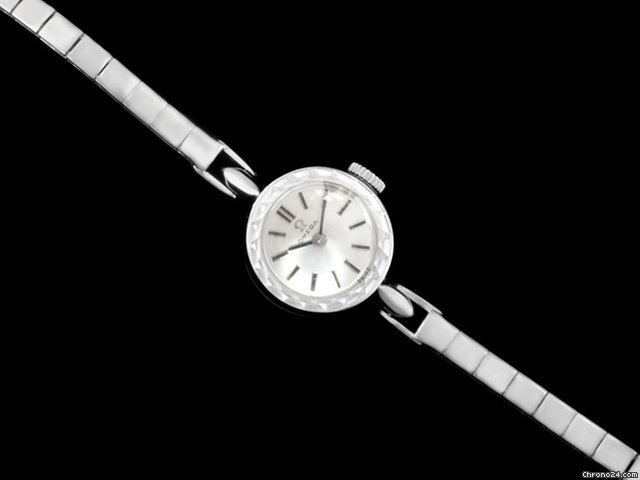 Omega 1963 OMEGA Vintage Ladies Watch, Silver Dial - 14K White Gol watches