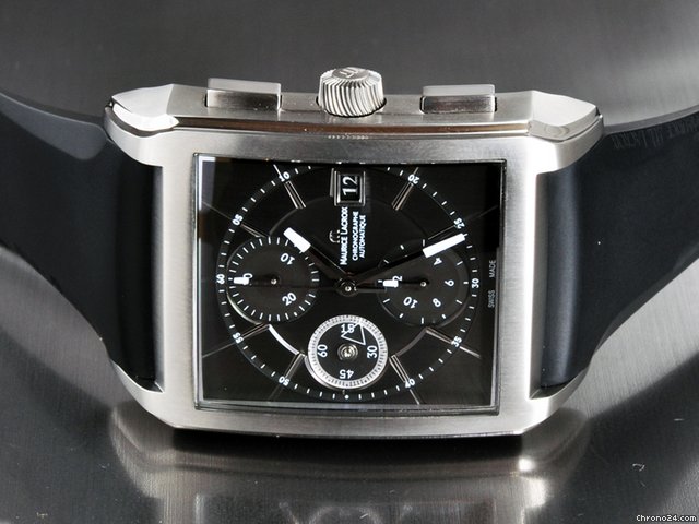 Maurice Lacroix Pontos Rectangulaire Titan mit Kautschukarmand, neu, on hold watches