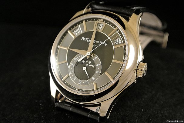 Patek Philippe 201153 PP 5205G watches