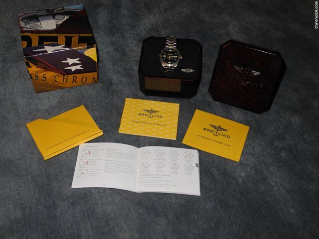 Breitling Aerospace Repetition Minutes Titan / Gold watches