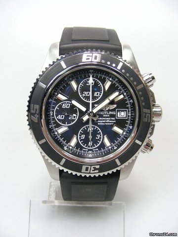 Breitling Super Ocean chonographe acier/caoutchouc cadran noir trois compteurs watches