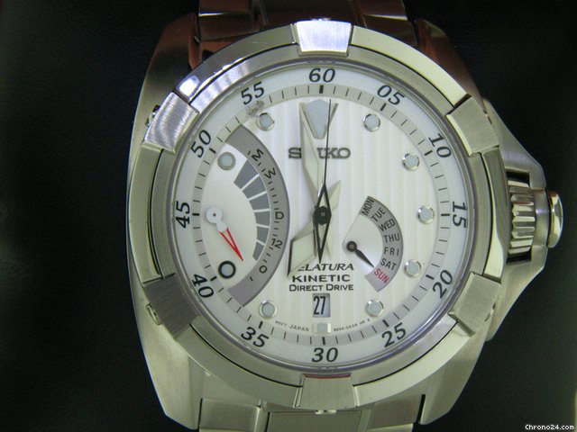 Seiko VELATURA KINETIC DRIVE watches