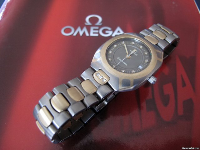 Omega Seamaster Midi Titan/Gold & 14 Diamanten watches