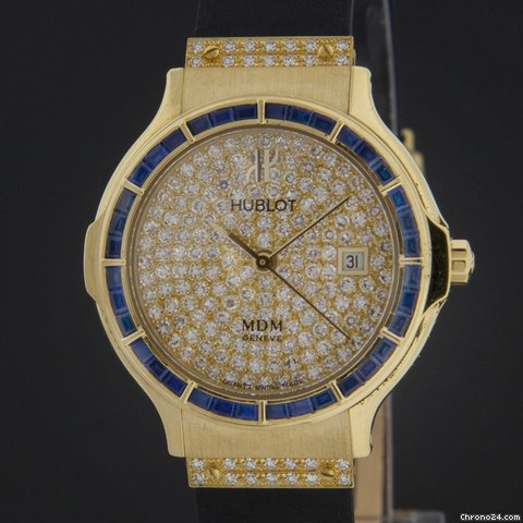 Hublot Yellow Gold Classic Elegant Pave Diamond Sapphire Watch 1392 watches