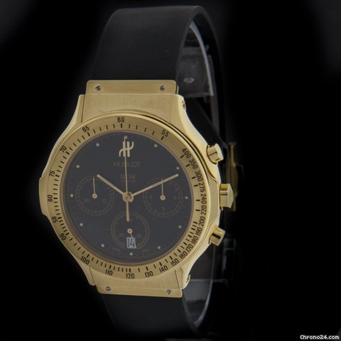 Hublot Yellow Gold Classic Chronograph 1621.3 watches