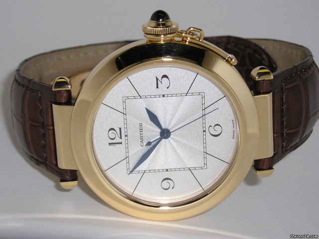 Cartier Pasha Automatic XL. 18K gold watches