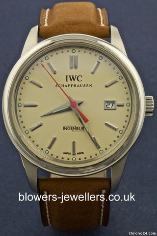 IWC Ingenieur "Tribute to Italy" IW3233-09 watches
