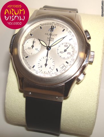 Hublot Elegant Chrono watches