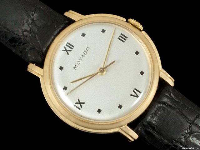 Movado 1940's MOVADO Vintage Mens Midsize Dress Watch - 14K GOLD watches