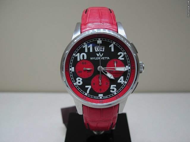 Wyler Vetta Espacite' crono Healing the Divide watches