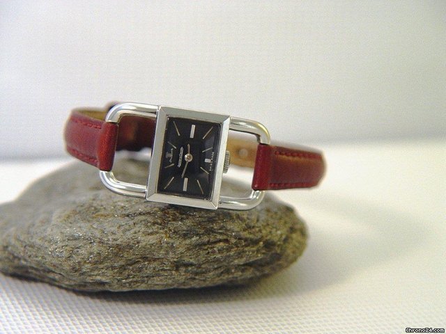 Jaeger-LeCoultre Driver Ref. 1670, Edelstahl / Zifferblatt Schwarz von 1950 watches