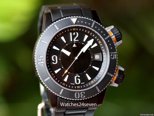 Jaeger-LeCoultre Navy Seals Master Compressor Diving Alarm Ti PVD Boutique LTD 19 units watches