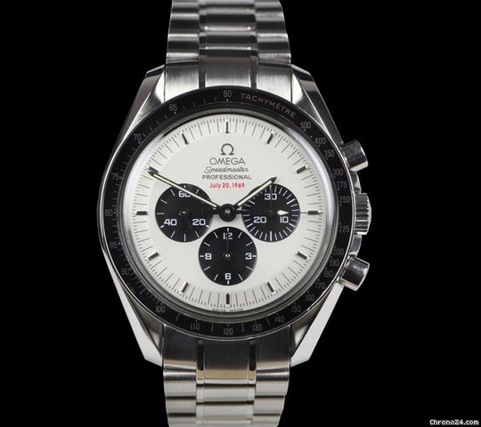 Omega Speedmaster Apollo 11 Moon 35th Anniversary Ltd Edition watches