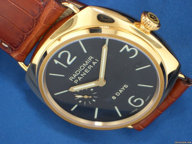 Panerai 8 Days Oro Rosa Referenza Pam 197 watches