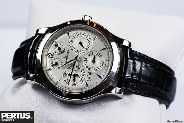 Jaeger-LeCoultre Master Control Eight Days Perpetual watches