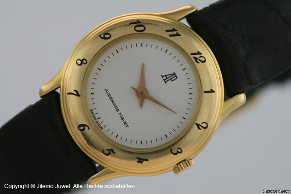 Audemars Piguet 750 18K Gelbgold Quartz mit Lederarmband watches