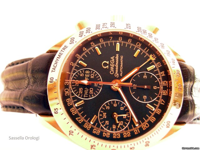 Omega Speedmaster calendario completo watches