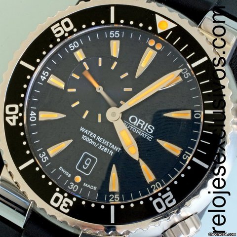 Oris Divers Small Second Date watches
