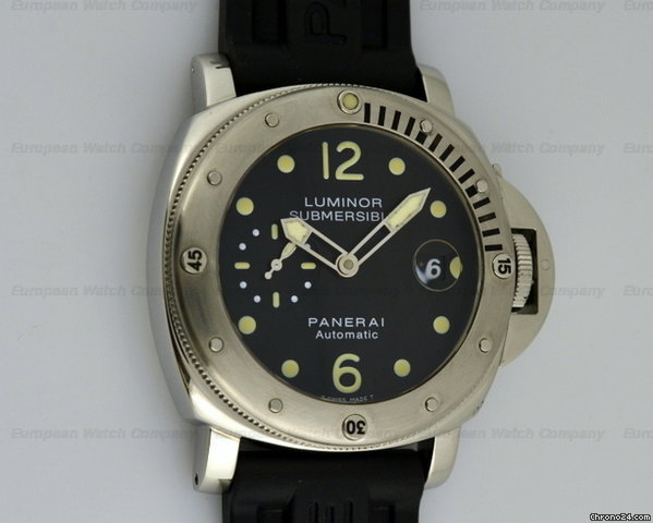 Panerai Luminor Submersible 44MM Titanium Automatic E Series (2003) watches