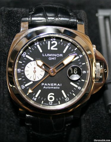 Panerai Luminor GMT Chronometer 44 mm watches