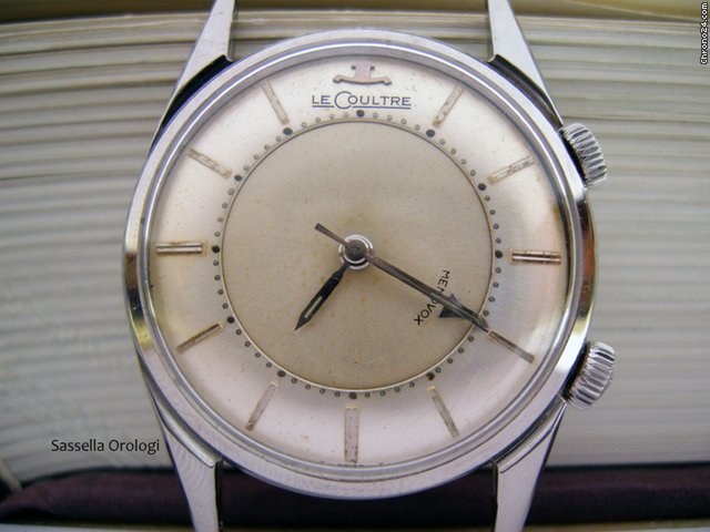 Jaeger-LeCoultre Memovox watches