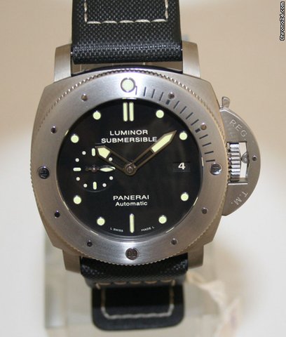 Panerai Submersible Titanium 47mm watches