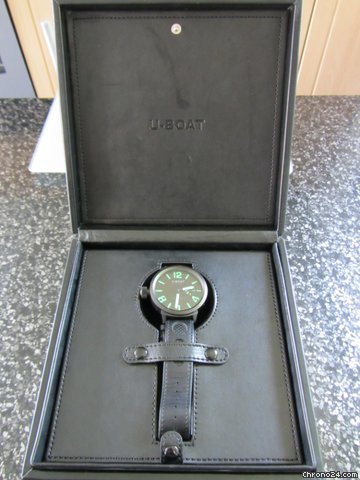 U-Boat Flightdeck MSG 50, U 6497 watches