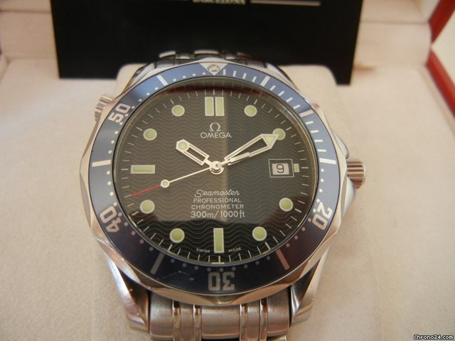 Omega SEAMASTER AUTOMATIC BOND 2531.80 FULL SIZE watches