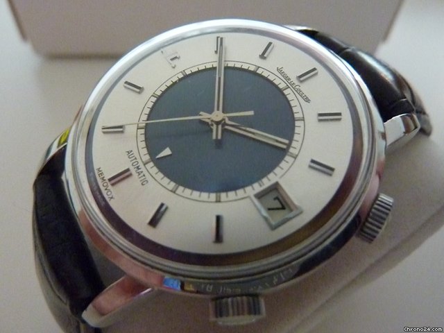 Jaeger-LeCoultre Memovox Date watches