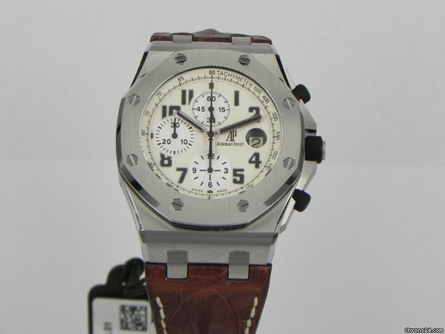Audemars Piguet ROYAL OAK OFF SHORE SAFARI watches