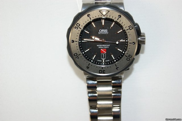 Oris Pro Diver L.E Kittiwake watches