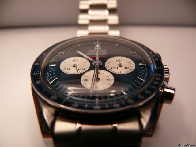 Omega Speedmaster Professional Gemini IV 40th Anniversary watches