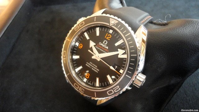 Omega UNGETRAGENER Seamaster Planet Ocean 600m watches