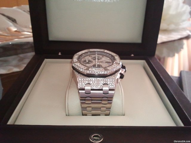 Audemars Piguet Offshore mit Diamantbesatz watches